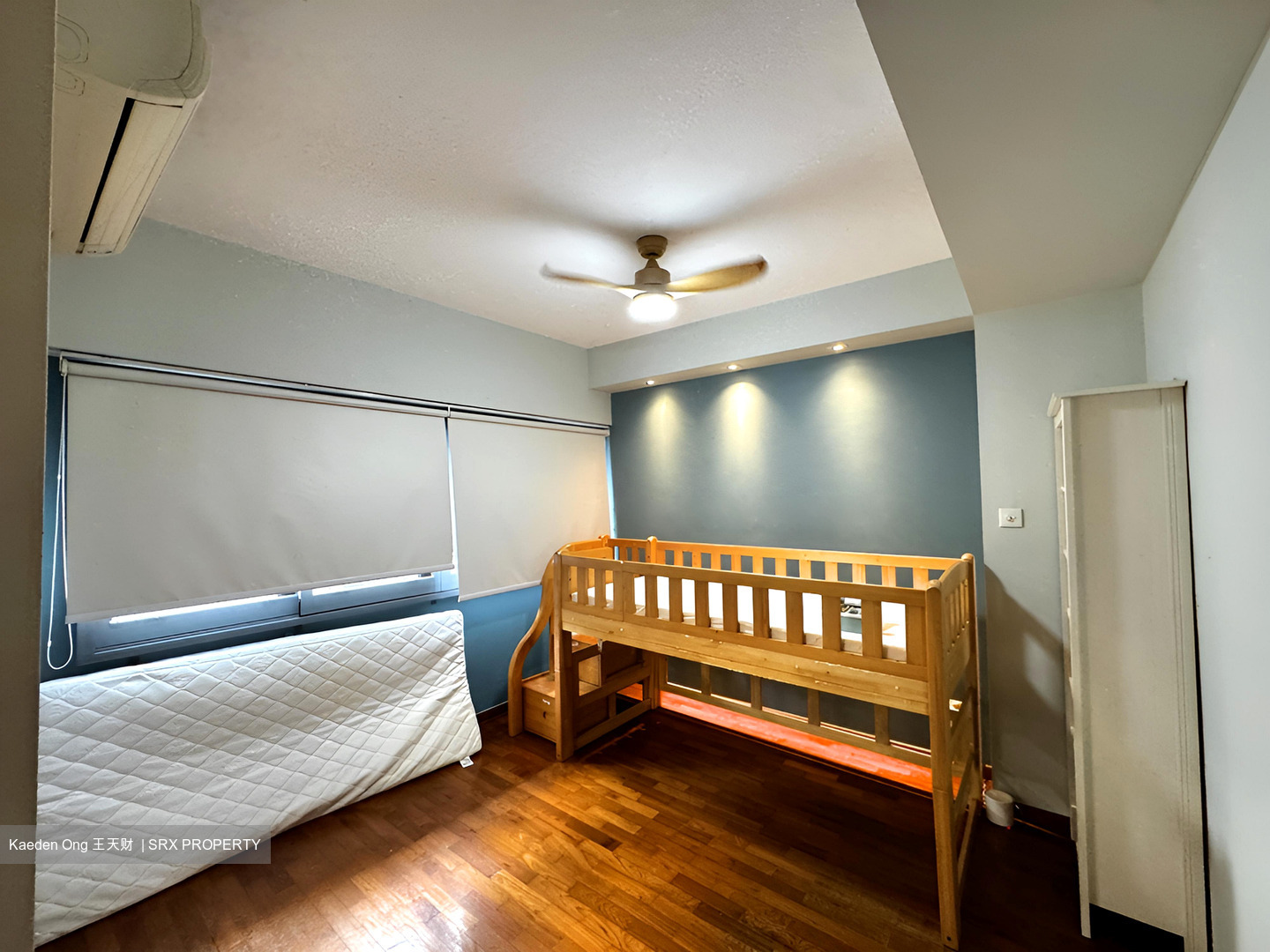 Goldenhill Villas (D19), Terrace #484848991